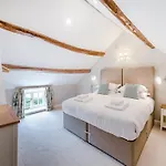 Сasa de vacaciones Lockton House *