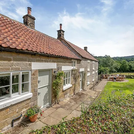 Lockton House *